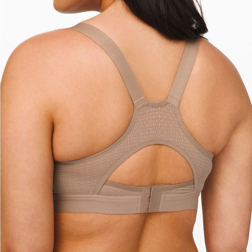 Lululemon - Awake to Lace Bra, 34B, Never Worn and New With Tags! - Picture 2 of 7